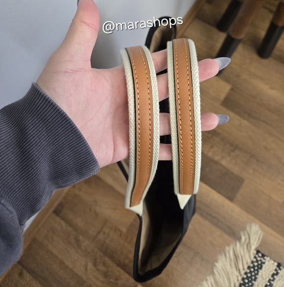 Dooney & Bourke Every Day Black Nylon Tote Bag - Picture 7 of 8